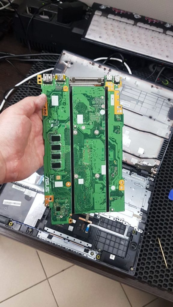 Ремонт ноутбуков